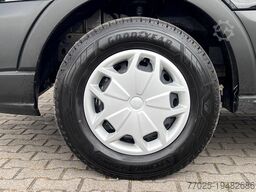 Ford Transit Mixto Trennwand AHK 2xPDC
