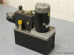 Climax Handling mit Hydrauliktank