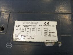 Siemens 1PH7105-2NF02-0BJ3 Kompakt-Asynchronmotor SN:J797671001002