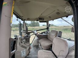 John Deere 6R 215