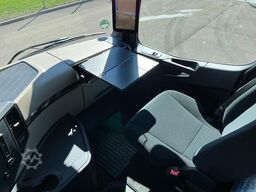 Mercedes-Benz Actros 1848 LS 4xSHZ ACC AHK AUT z KlimaA