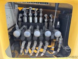 Niftylift HR21 HYBRID 4X4 hoogwerker Knikarmhoogwerker