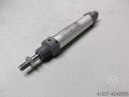 unbekannt 113  025/Hub 80 mm