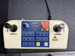 Mitutoyo Crysta Apex C 123010