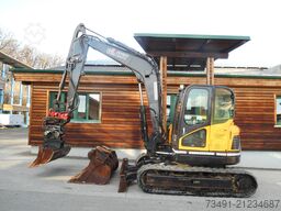 Bobcat E85 Rototilt Powertilt
