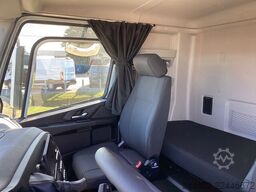 Ford Ford 4x2 Road 1833 Low Roof Sleeper Cab