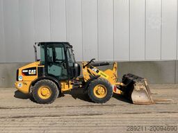 Caterpillar 906