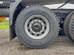 MAN TGS 33.400 BB CH Chassis Cabin (6 units)
