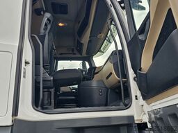 MERCEDES-BENZ Actros 1845 MP4, Retarder, BigSpace, 1.Hand, TÜV