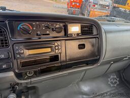 FUSO Canter Pritsche + Kran