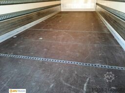 MERCEDES-BENZ 1524 L Koffer 7,35 m mit Tür + LBW 2t