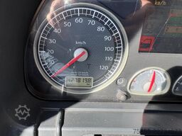 Iveco STRALIS Plateau + Lift / Euro 5 / NL Truck