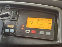 JUNGHEINRICH EZS 570 * NEW battery !!