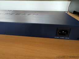 NETGEAR ProSafe 24 port gigabit s w GS724T V4