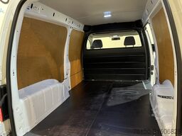 VW Caddy 2.0 TDI L2H1 4Motion Maxi 150 PK DSG Auto...