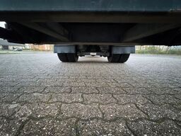 DAF LF 16.260 Tiefkühlkoffer mit Ladebordwand