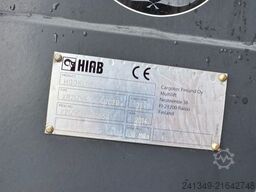 MERCEDES-BENZ Antos 2543 6x2 Hiab 21T