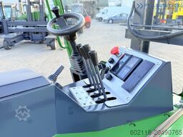 Combilift C2500CB DIESEL TRIPLEX 5500 FREE LIFT