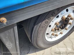 Schmitz Cargobull Schiebeplane Mega