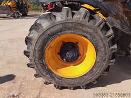 JCB 531760
