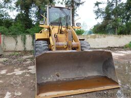 LIEBHERR E 521