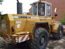 LIEBHERR E 521