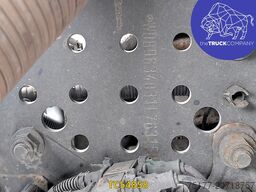 Mercedes-Benz Actros 1842