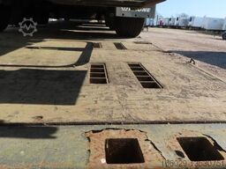 KRONE Stahlmattenauflieger mit Bordwände