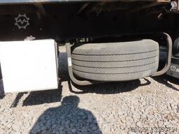 KRONE Stahlmattenauflieger mit Bordwände