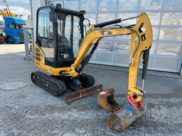 Caterpillar 301.7D / 2015 / nur 1.588h /
