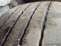 Renault Premium 250 (POMPE MANUELLE / MANUAL PUMP)