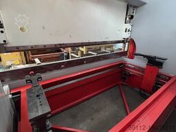 Edwards Pearson Beyeler PR8