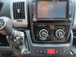Knaus TI700