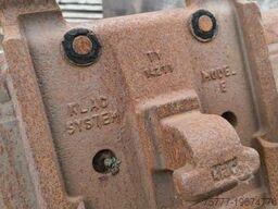 VOLVO EC55B