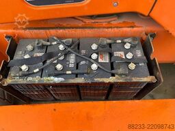 JLG E400AJP