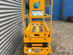 Haulotte Compact 8 Hoogwerker Schaarhoogwerker