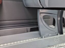 MERCEDES-BENZ 517Sprinter Lord Light 22 Sitzer Lagerfahrzeug S