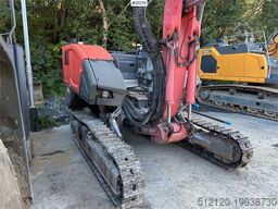 Sandvik Dino DC400Ri drilling rig w/ almost new chassis.