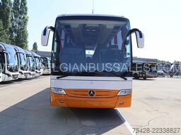 Mercedes Tourismo 15 RHD