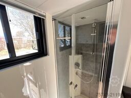  STX Trailer  3-4 Pferde Wohnung, Dusche