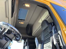 SCANIA 590S FULL PNEUMATIC