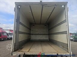 Mercedes-Benz Atego 818 Klima 3 Sitze LBW BÄR 2.000 Kg 214TKM