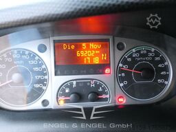 iveco Daily 35 S11 C30C AUTOMATIK KAMERA MAXI Regale DURCHGANG