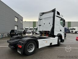 Mercedes-Benz Actros 1842 StreamSpace / 424 dkm / NL Truck / ...