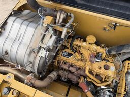 Caterpillar 323 FL