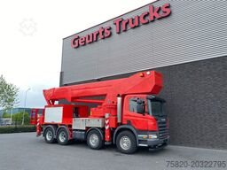 Scania P420 8X4 + BISON PALFINGER TKA 57 KS HOOGWERKER...