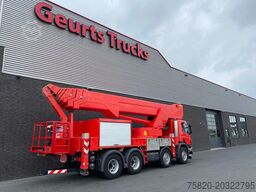 Scania P420 8X4 + BISON PALFINGER TKA 57 KS HOOGWERKER...