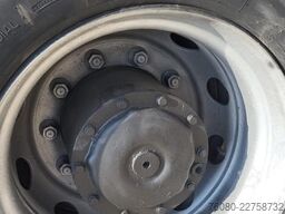 MAN 32.372 (BIG AXLE / STEEL SUSPENSION / MANUAL PU...