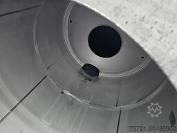 MAGYAR SR 34 EB FOODSTUFF ISOLATED