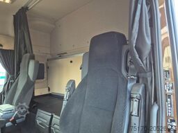 MERCEDES-BENZ Actros 1848 LS Öl-Retarder Standklima BigSpace